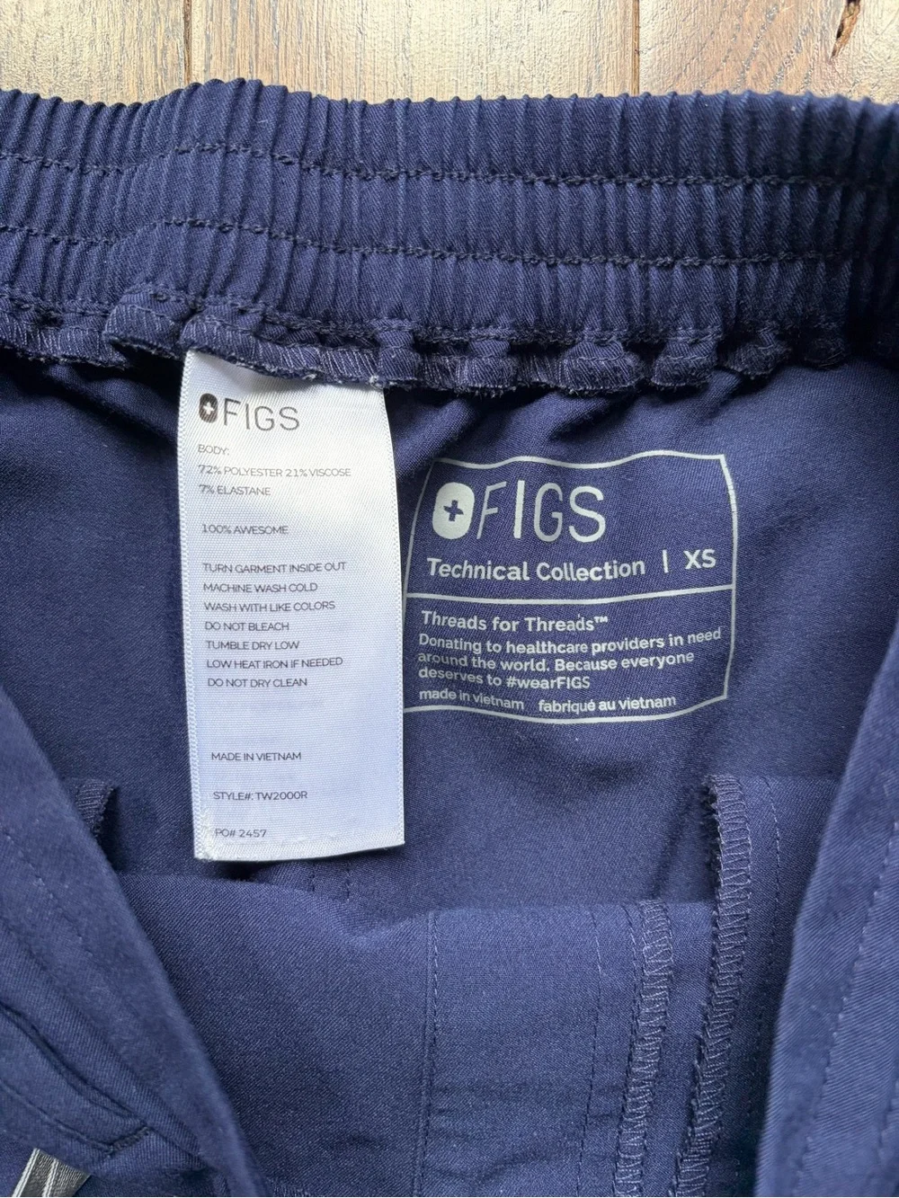 FIGS Navy Blue Straight Leg Scrub Pants Women’s XS Technical Collection - Picture 3 of 5
